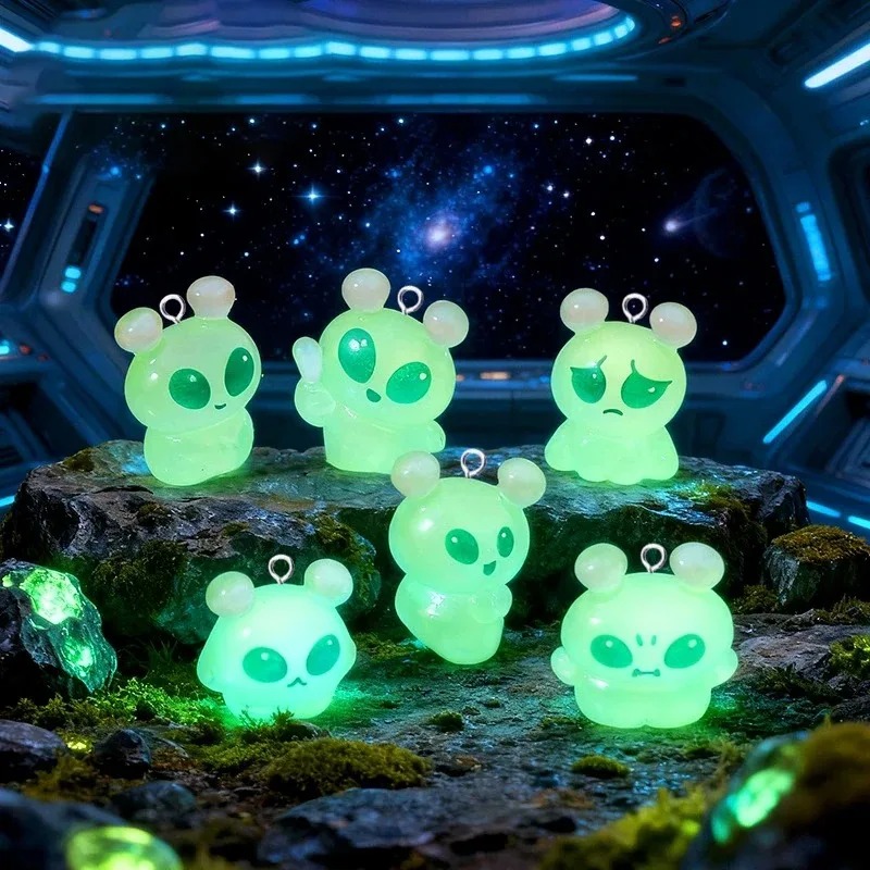 10Pcs Luminous Mini Green Alie - Resin Art Jewellery Kit ulasan dan harga